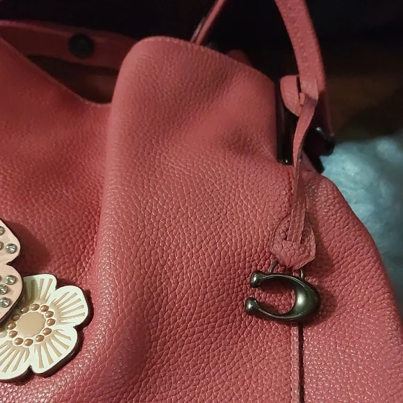 Coach Pink Shoulder Bag with Floral Tea Rose Embellishments - Picture 8 of 8